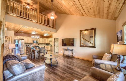 Gruene Apartment | Old Mills Resort OM A8