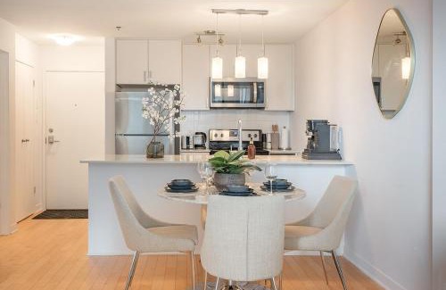 Cite Multimedia Apartment | Old Port Upscale - Free Indoor Parking