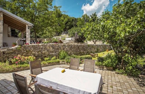 Kastav House | Old stone house with all mod cons