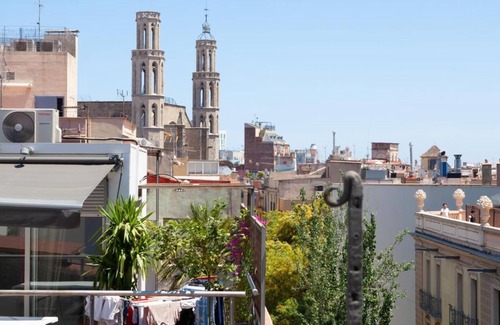 Gothic Quarter Apartment | Old Town building! Roof Terrace with views!