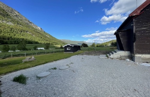 Skjaak House | Old vaccation house