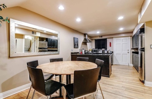 Gold Coast Apartment | Old-World, Classic Building Downtown