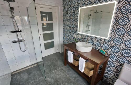 Olvera Bed & Breakfast | Olive Tree Bed and Breakfast