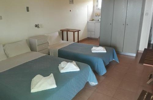 Mavrovouni Apartment | olivensun studio 12