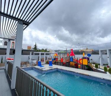 Sayq Ski Chalet | Olivia Chalet فلة أوليفيا