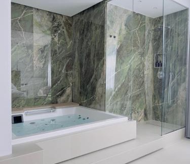 Caserta Bed & Breakfast | OMÍ Aparthotel