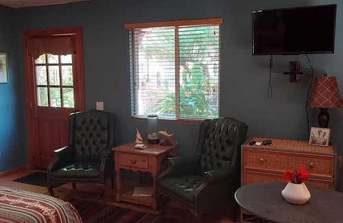 Apache Junction House | Om on the Range, Sea Horse Casita/No pets/No Smoking