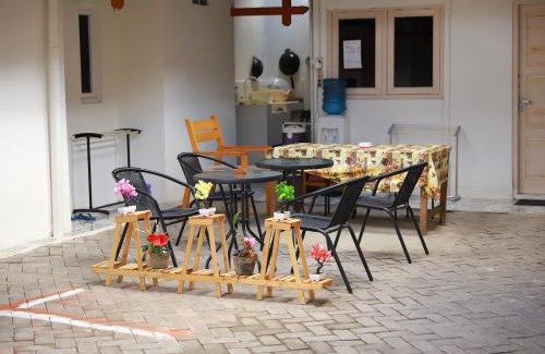 Catur Tunggal House | Omah Yogya Exclusive