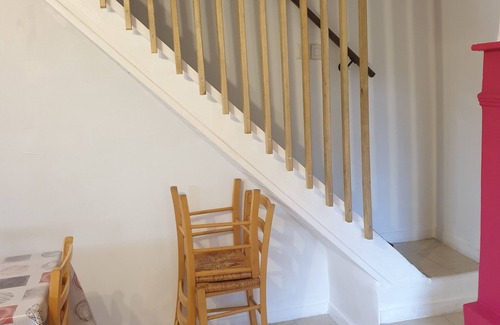 Cormeilles House | ON A HILLSIDE