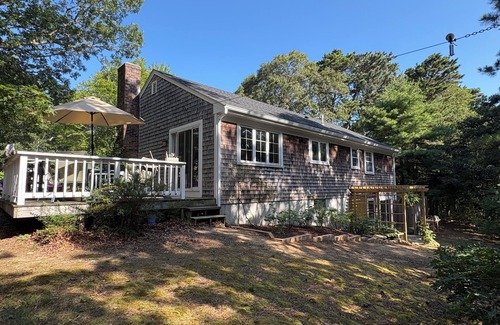 Brewster House | On Nickerson Park w/Rail Trail Access, Fire Pit, Deck and Patio. Dogs Welcome!