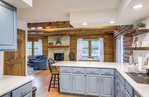 Yellow Springs Cabin | On-Site Lake & Gazebo: Cabin in Yellow Springs!