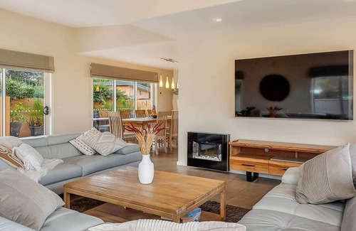 Connellys Marsh House | On the Beach at Connellys