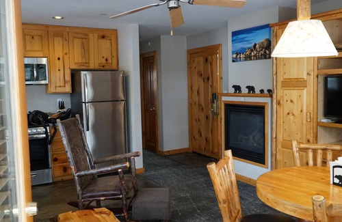 Tahoya Shores Resort | On the Beach! Lake Tahoe North