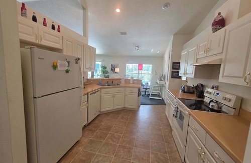 Inverness House | On the Course with a Pool