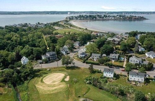 Nahant Apartment | On The Links