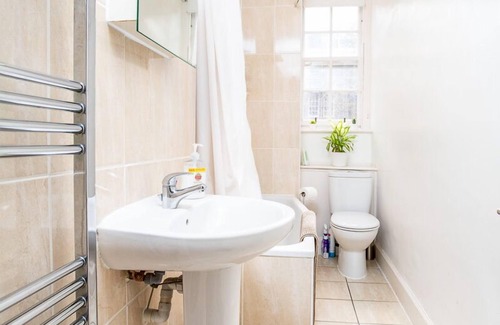 Old Town Apartment | On the Royal Mile, Lawnmarket, Old Town, Edinburgh