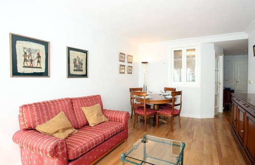Antiguo Apartment | Ondarreta, gran piso junto a la playa de Ondarreta