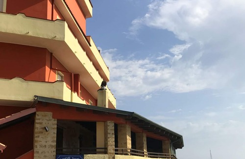 Le Castella Apartment | Onde Blu Apartment N4 Sea View