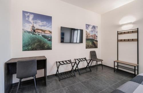 La Spezia Apartment | Onde di luce
