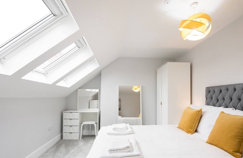 Brentwood Apartment | One Bed Apartment In Central Brentwood