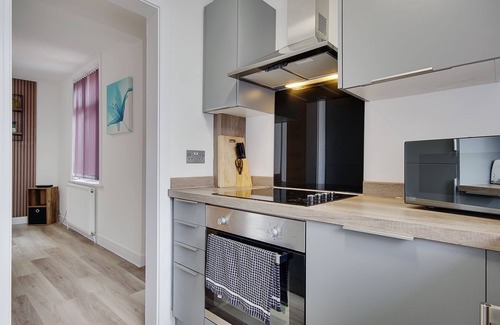 Bournemouth Apartment | One bedroom Apartment with WiFi and Parking
