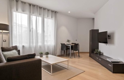 Dreta de l'Eixample Apartment | One-bedroom apartment on Gran Via in Barcelona