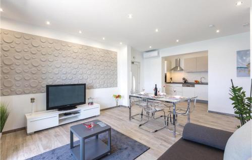 Jesenice Apartment | One-Bedroom Apartment in Jesenice
