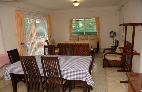 Beau Vallon Apartment | One Bedroom Apartment in the heart of Beau Vallon