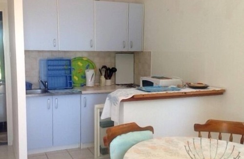 Susica Apartment | One bedroom apartment near beach Murter (A-5125-b)