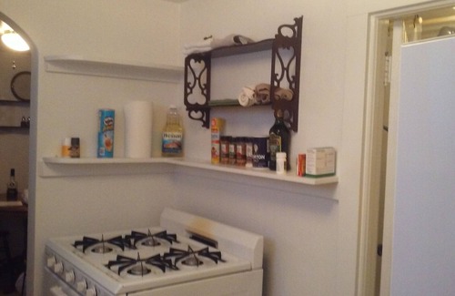 Powell Apartment | One bedroom apartment, that sleeps up to 2 adults and one child w/a large yard.