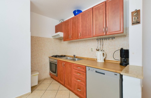 Cunski Apartment | One bedroom apartment with terrace Ćunski, Lošinj (A-7867-c)