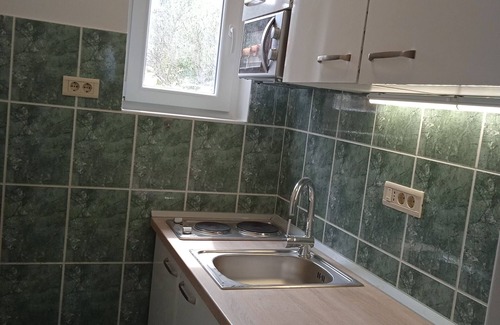 Valun Apartment | One bedroom apartment with balcony and sea view Valun, Cres (A-386-b)