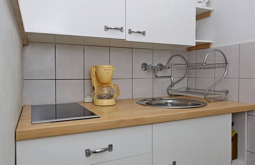 Barbat na Rabu Apartment | One bedroom apartment with terrace and sea view Barbat, Rab (A-14247-d)