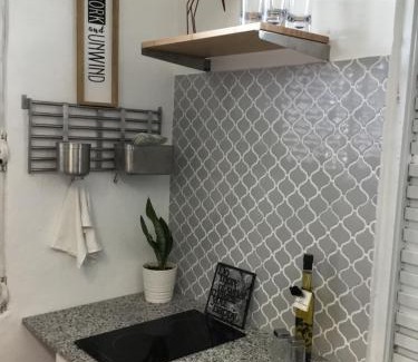 Parque Apartment | One bedroom Apt 30 steps from prime beach generator parking included