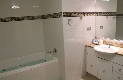 Chatswood Apartment | One Bedroom Furnished H