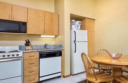 Pagosa Springs Condo | One Bedroom Luxury Suite at Pagosa Springs, CO (2037204)