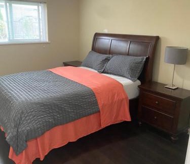 Richmond House | One bedroom suite with independent access