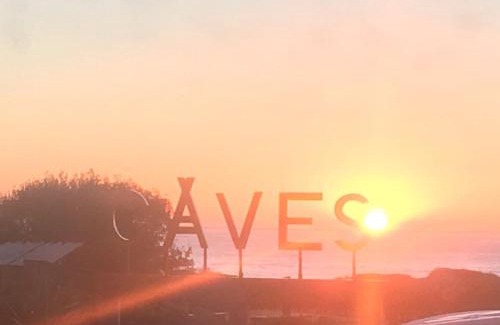 Caves Beach House | One Bedroom Townhouse near Caves Beach