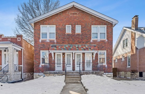 Clifton Heights Apartment | One BR with Workspace and Fenced Backyard, St. Louis, MO