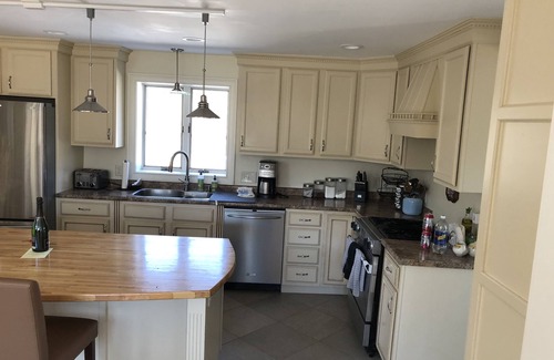 Biddeford House | One Mile From Biddeford Pool Beaches - Coastal Bluff Nature Preserve