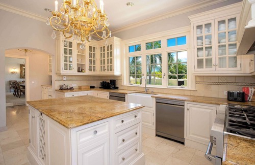 Les Terres Basses Villa | One of a kind 10 bedroom Luxurious, private and staffed Villa