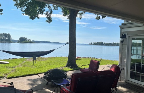 Chapin Cottage | One of a Kind, "Gazebo" Cottage on Beautiful Lake Murray, SC.