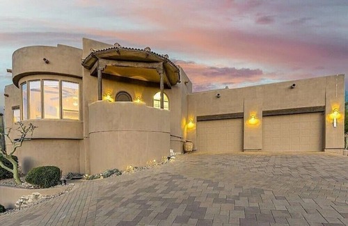 Gold Canyon House | One of a Kind Secluded Home w/Pool in Gold Canyon: Captivating Views All Around
