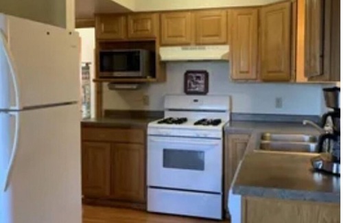 Warrens Cabin | One of the best views in Warrens! 3BR 2BA Cabin near Jellystone & 3 Bears Lodge.