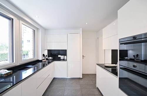 Lugano City-Centre Apartment | One & Only Lake View Apartment