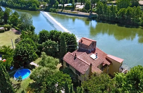 San Jacopo Al Girone House | One romantic B & B in ancient 13th century Mill on the river Arno near Florence