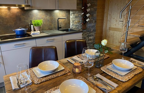 Esch House | Onkel Fritz mit Sauna und Whirlwanne