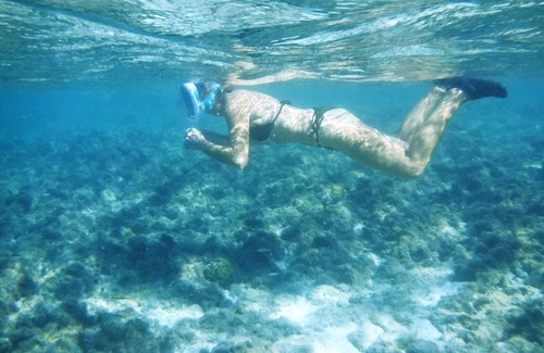 Oranjestad Boat Rental | Only Boat & Breakfast in Aruba - Stay in an air conditioned cabin