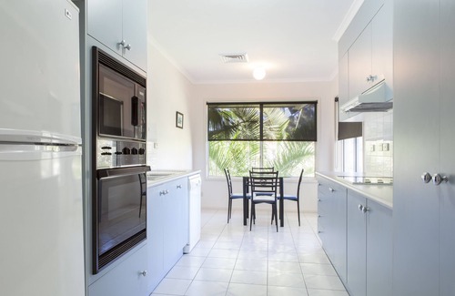 Korora Hotel | Opal Cove Resort