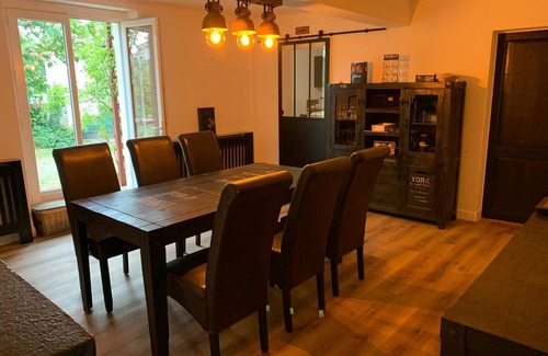 Poyanne Bed & Breakfast | Opale family room